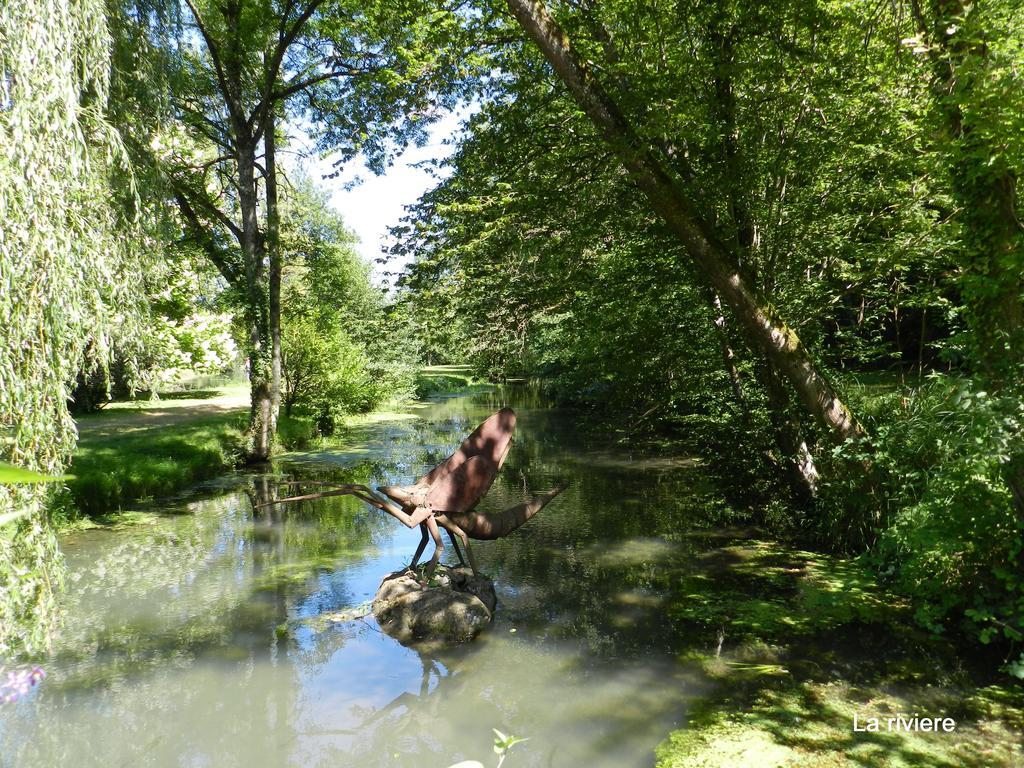B&B Le Danica Dordives Exteriör bild